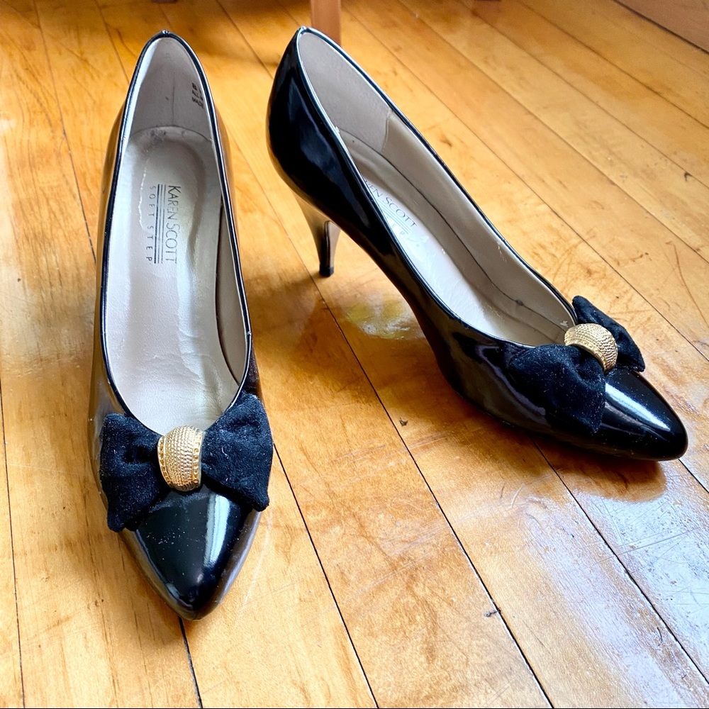 Vintage Karen Scott Pumps Patent with Bow US 8
